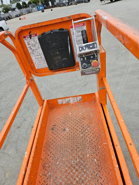 2018 Snorkel S3219E Scissor Lift