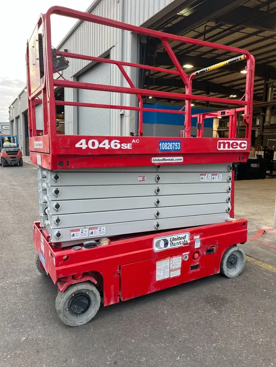 2018 MEC 4046SE Scissor Lift