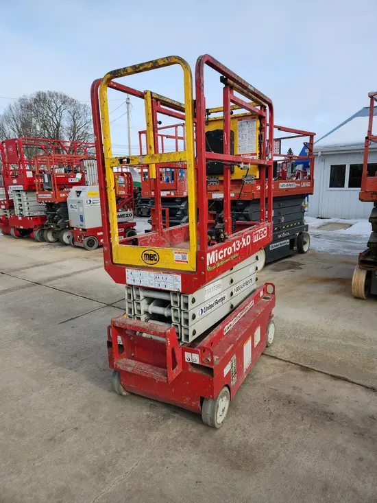 2020 MEC 1330SE Scissor Lift