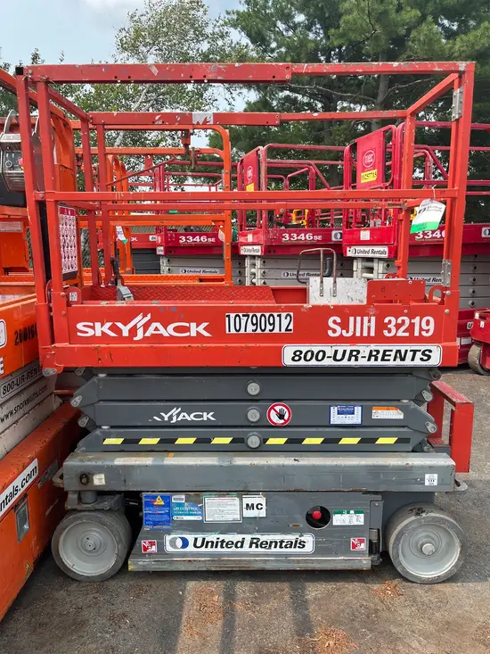 2018 Skyjack SJIII3219 Scissor Lift