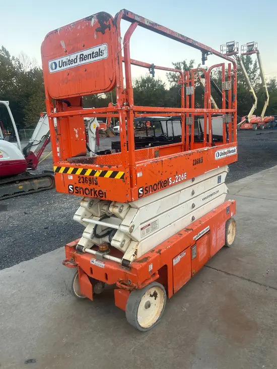 2019 Snorkel S3226E Scissor Lift