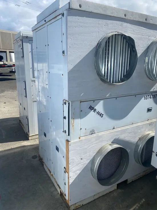 2018 American Event Services 30TV480WK030A