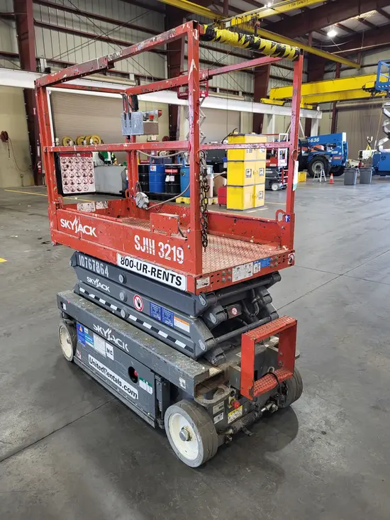 2018 Skyjack SJIII3219 Scissor Lift