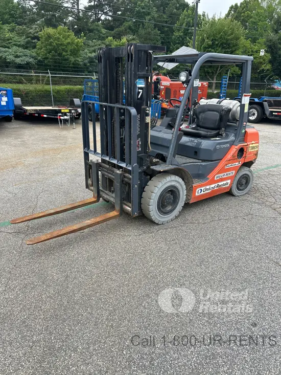 2020 Toyota 8FGU25 Warehouse Forklift