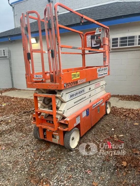 2019 Snorkel S3226E Scissor Lift