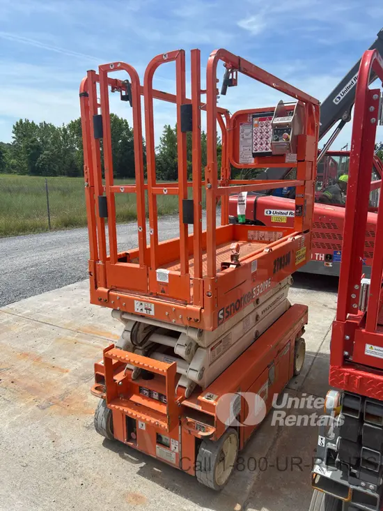 2021 Snorkel S3219E Scissor Lift