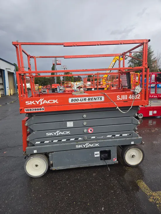 2018 Skyjack SJIII4632 Scissor Lift