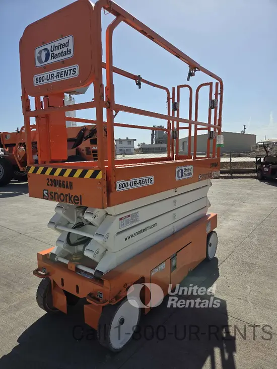 2019 Snorkel S3226E Scissor Lift