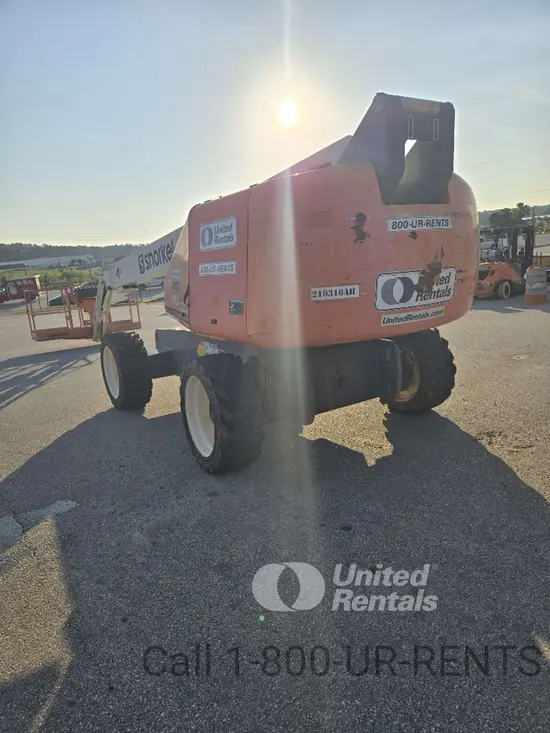 2018 Snorkel 660SJ Boom Lift