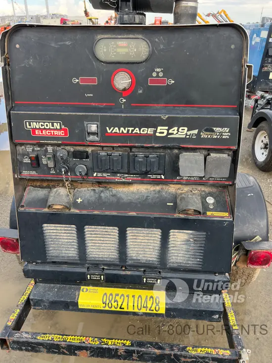 2019 Lincoln Electric VANTAGE 549 Welder