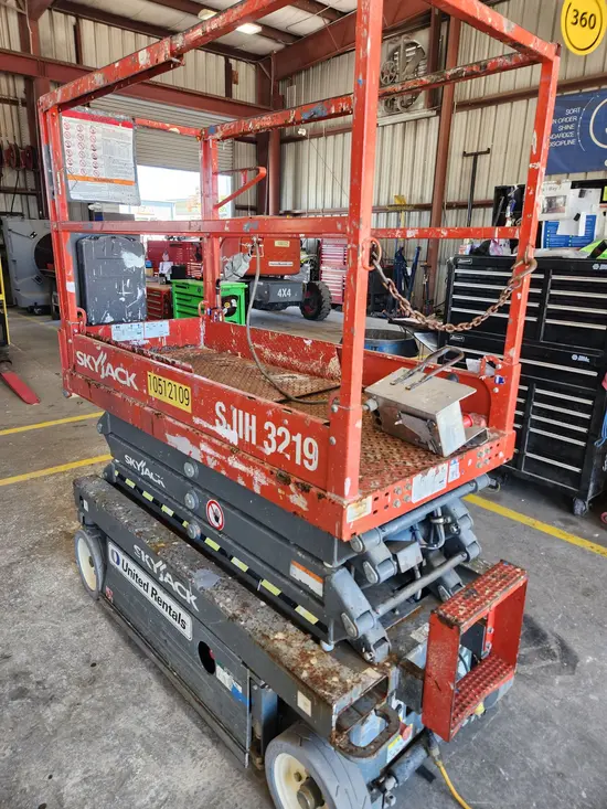 2016 Skyjack SJIII3219 Scissor Lift
