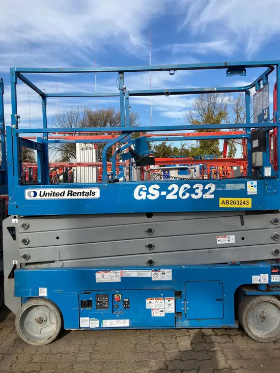 2017 Genie GS-2632 Scissor Lift