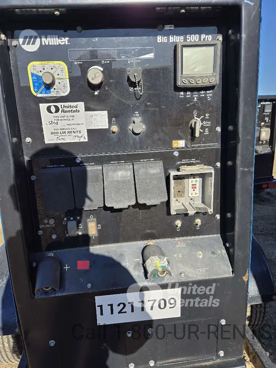 2021 Miller Welders Big Blue 500 Welder