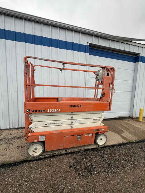 2019 Snorkel S3226E Scissor Lift