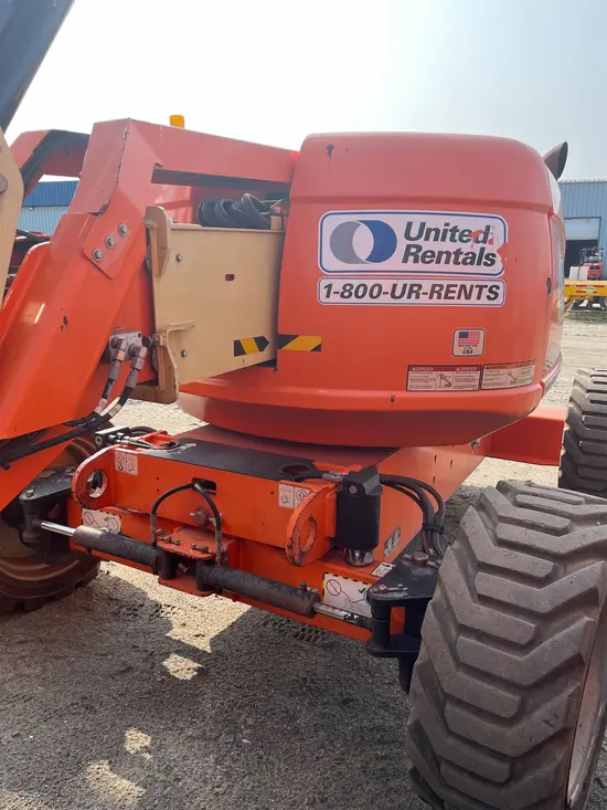 2017 JLG 600AJ Articulating Boom Lift