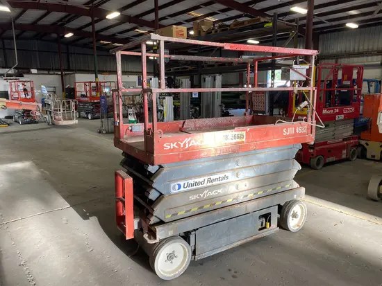 2015 Skyjack SJIII4632 Scissor Lift