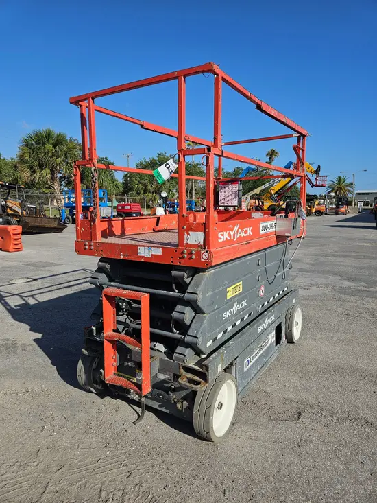 2018 Skyjack SJIII4632 Scissor Lift