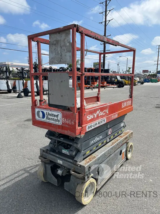 2015 Skyjack SJIII3219 Scissor Lift