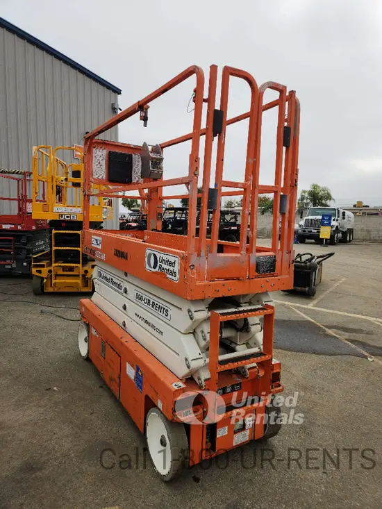 2019 Snorkel S3226E Scissor Lift