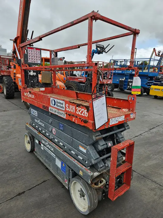 2017 Skyjack SJIII3226 Scissor Lift
