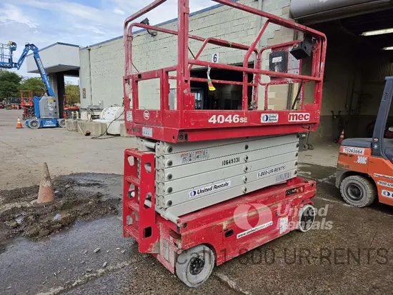 2017 MEC 4046SE Scissor Lift