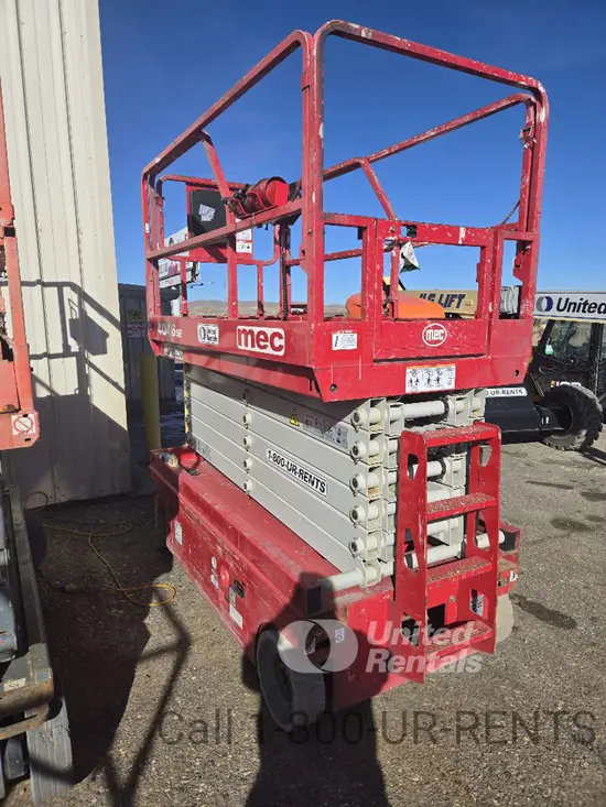 2018 MEC 4046SE Scissor Lift