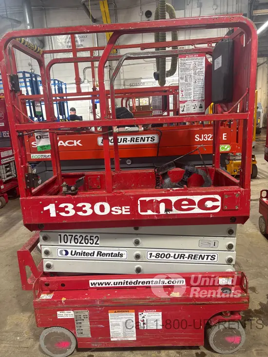 2018 MEC 1330SE Scissor Lift