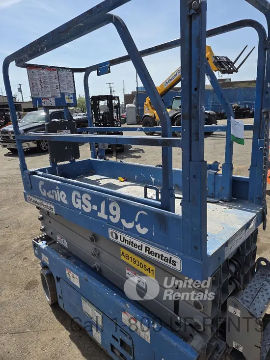 2017 Genie GS-1930 Scissor Lift
