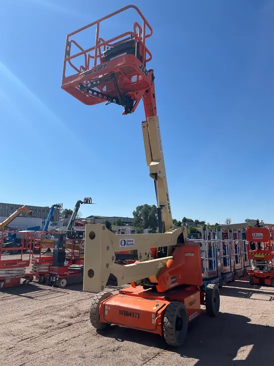 2016 JLG E450AJ Articulating Boom Lift