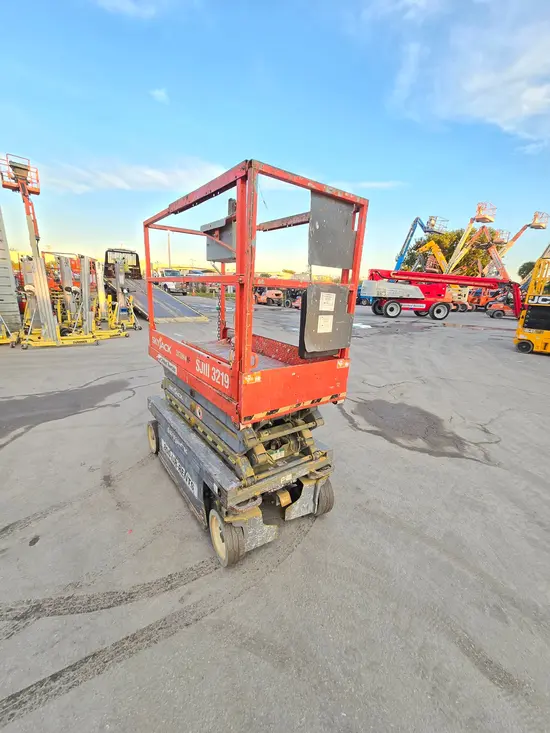 2015 Skyjack SJIII3219 Scissor Lift