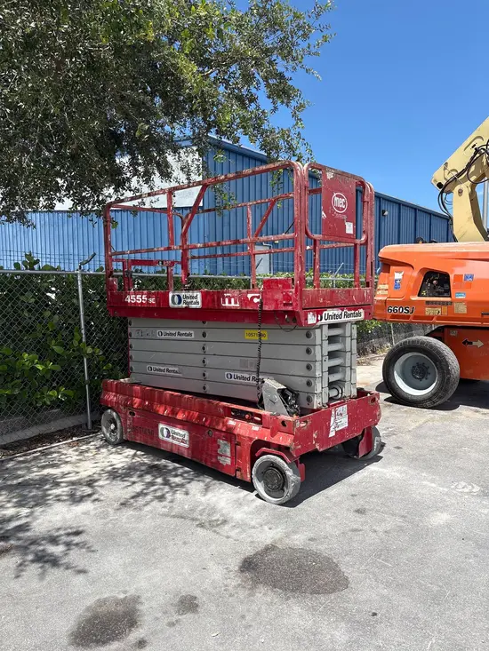 2017 MEC 4555SE Scissor Lift
