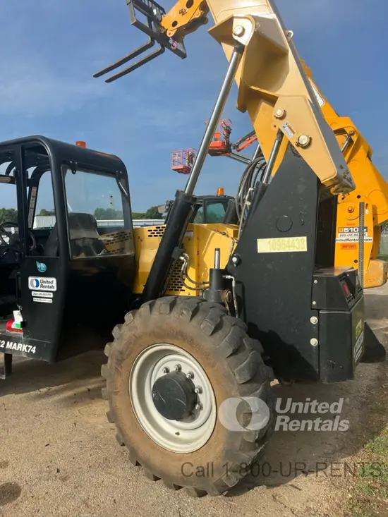2019 Gehl RS8-42 Forklift