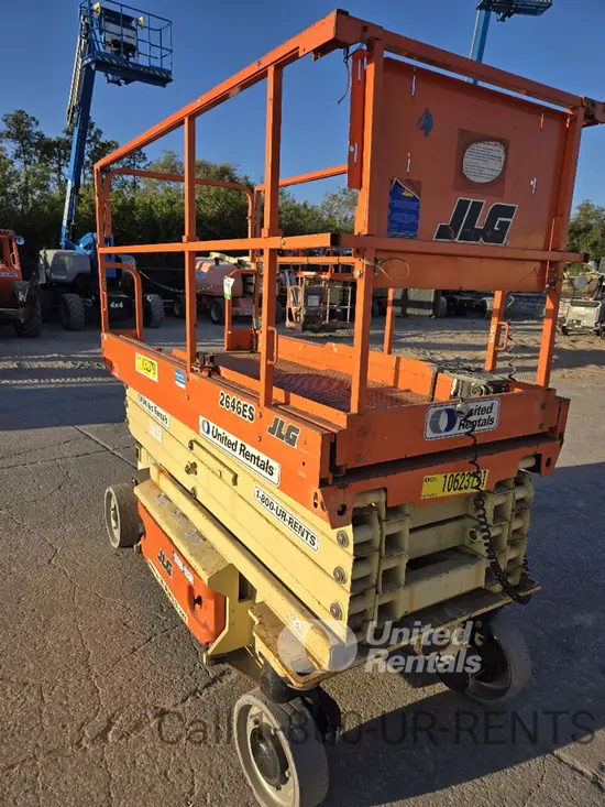 2017 JLG 2646ES Scissor Lift