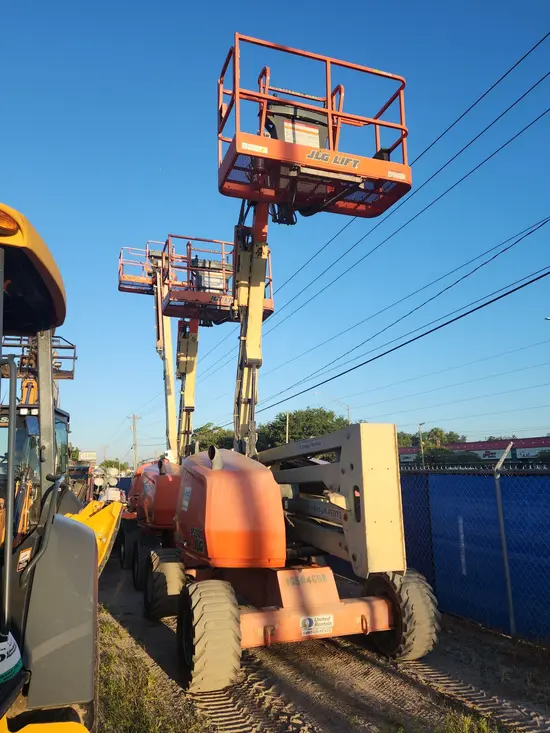 2016 JLG 450AJ Articulating Boom Lift