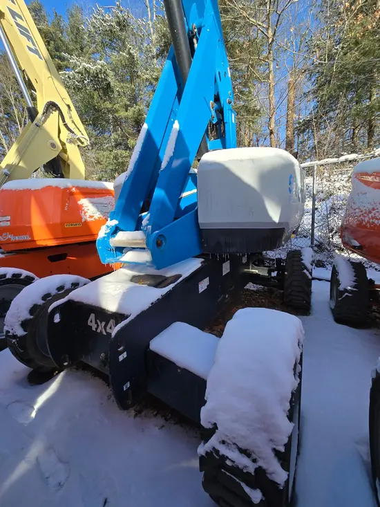 2016 Genie S-60XC Boom Lift
