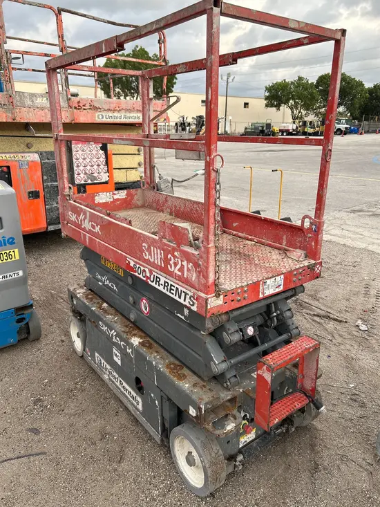 2018 Skyjack SJIII3219 Scissor Lift