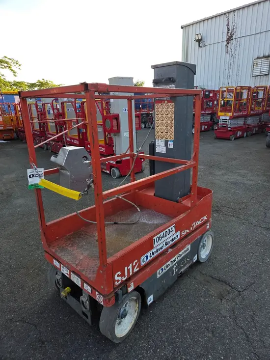 2017 Skyjack SJ12 Self-Propelled One-Person Lift