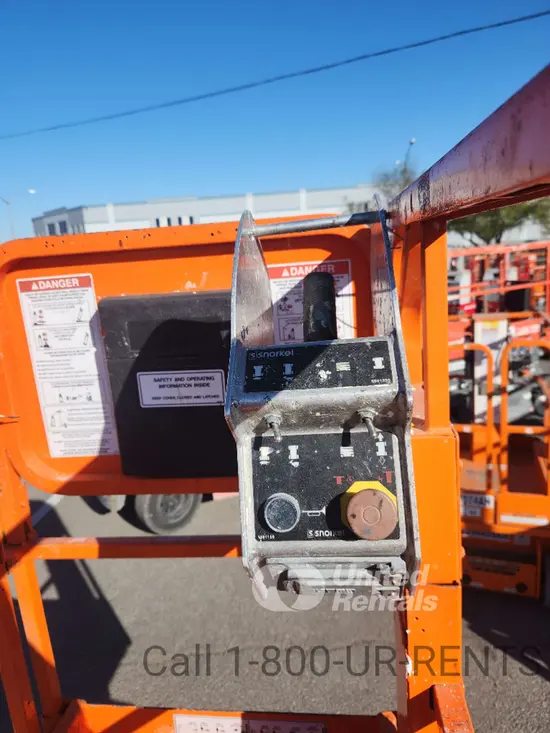 2019 Snorkel S3226E Scissor Lift