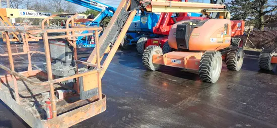 2012 JLG 600AJ Articulating Boom Lift