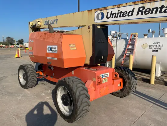 2017 JLG 800AJ Articulating Boom Lift