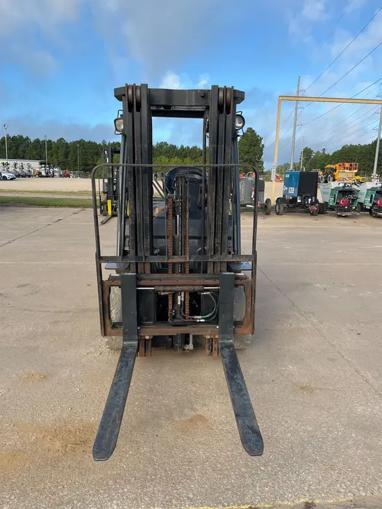 2019 Toyota 8FGU25 Warehouse Forklift