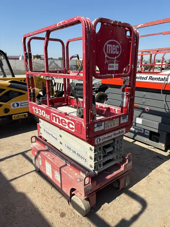 2019 MEC 1330SE Scissor Lift