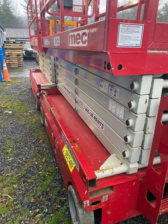 2017 MEC 4555SE Scissor Lift