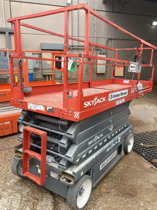 2017 Skyjack SJIII4632 Scissor Lift