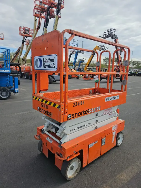 2019 Snorkel S3219E Scissor Lift