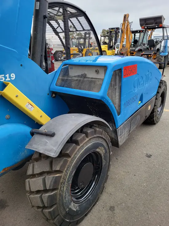 2018 Genie GTH-5519 Forklift