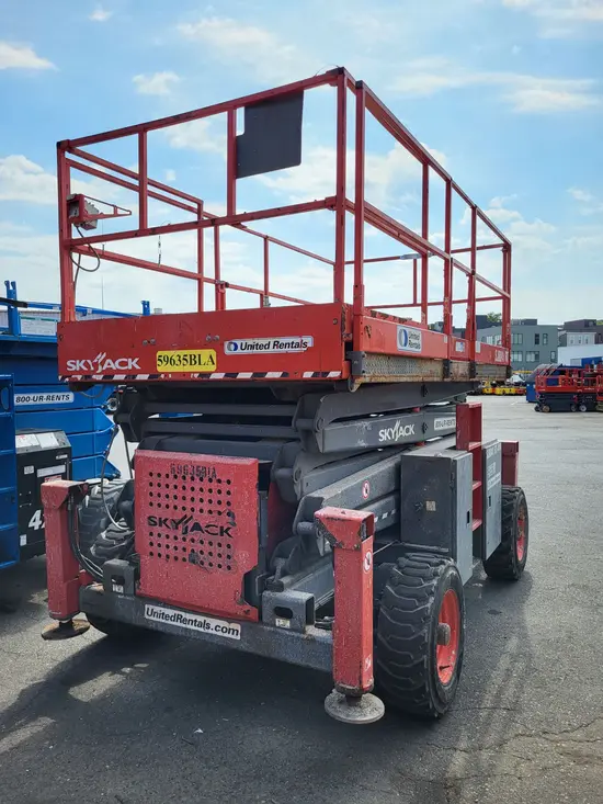 2018 Skyjack SJ8841RT Rough Terrain Scissor Lift
