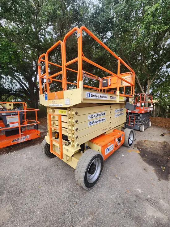 2017 JLG 4069LE Scissor Lift