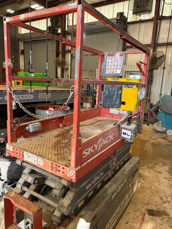 2016 Skyjack SJIII3219 Scissor Lift