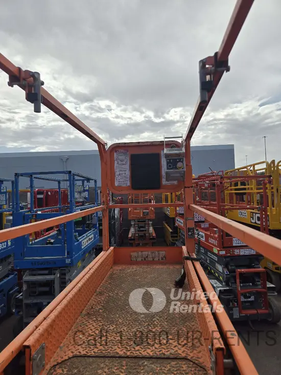2019 Snorkel S3226E Scissor Lift